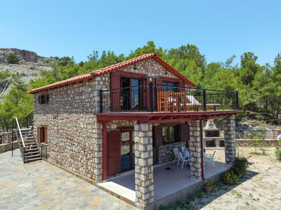 Vila Petronas Land House 2 Archangelos  Exteriér fotografie
